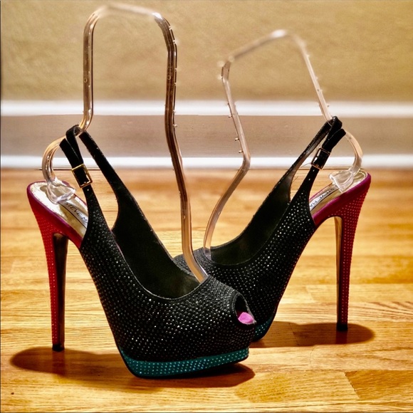 Steve Madden Shoes - 6️⃣5️⃣ Steve Madden Like New Faux Rhinestone Platforms